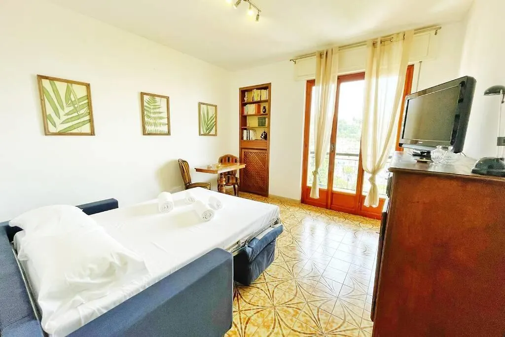 Apartment Suite Deamicis - Vista Mare E Relax Sanremo Italy